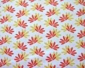 Moe3 for Windham, Sweet Pea, Dancing Daisies on White - 1 Yard Clearance