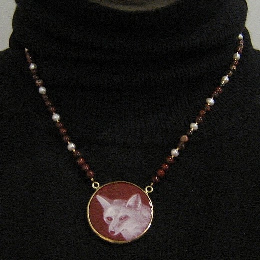 Grisaille Fox
