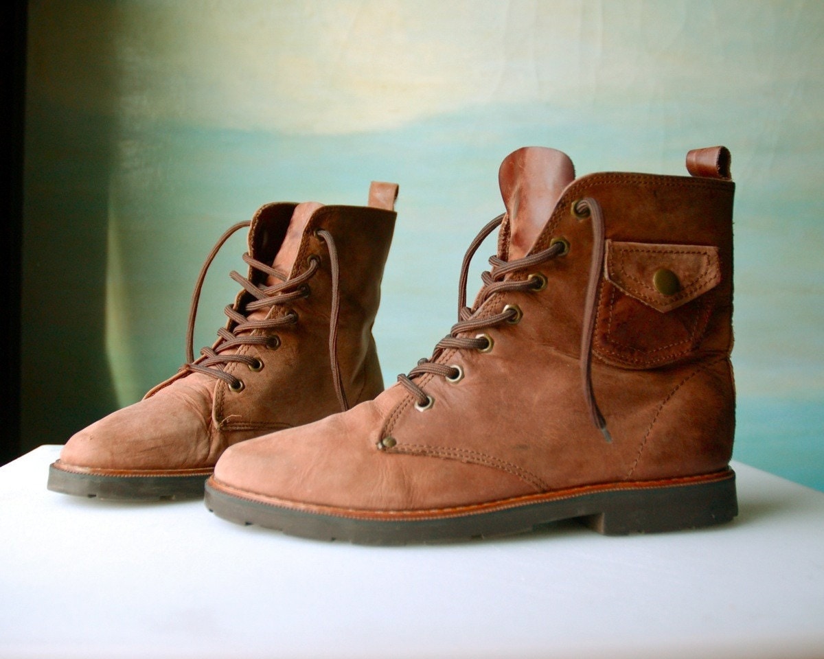 womens brown leather hiking boots