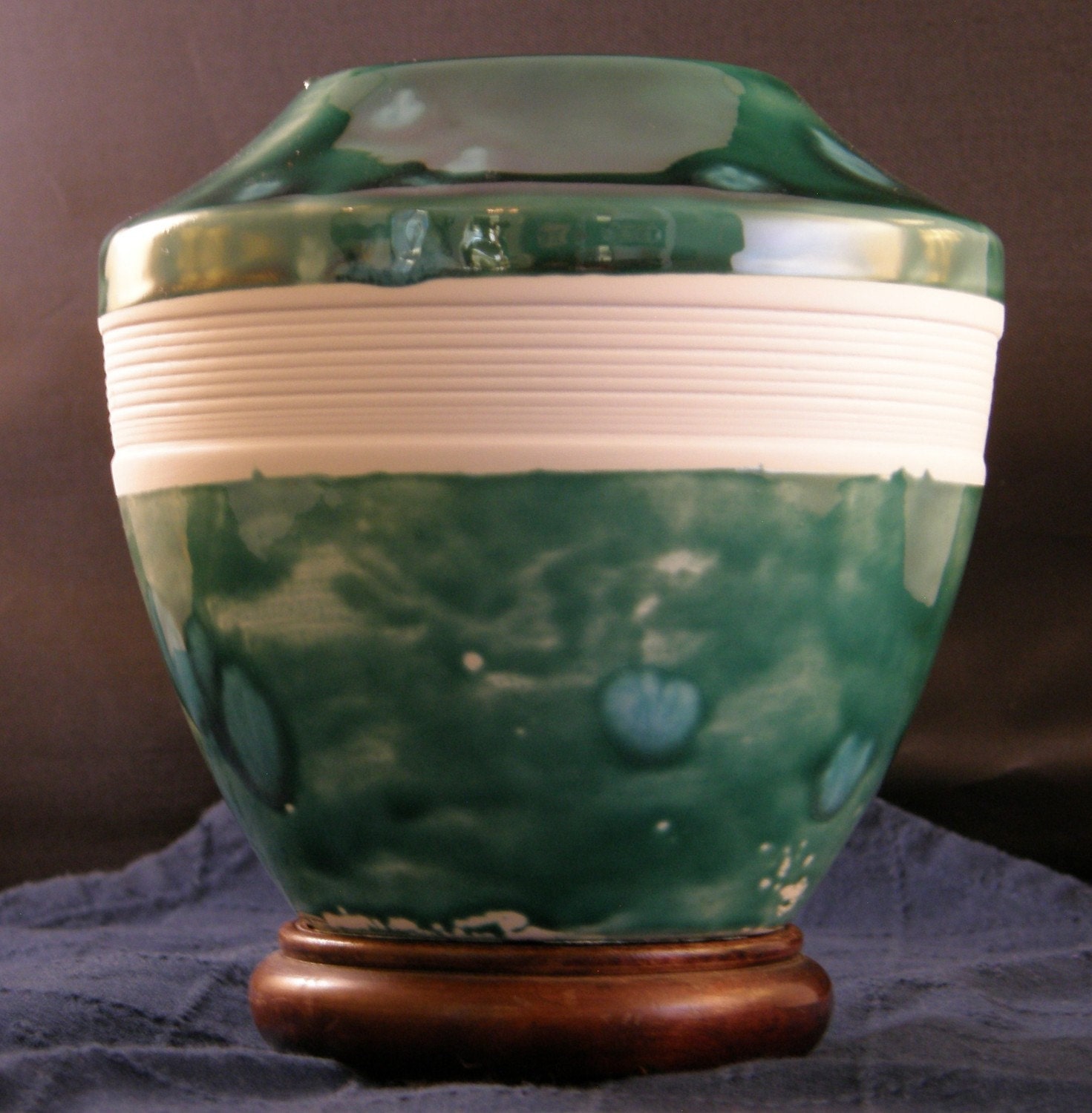 Medium Rotund Vase