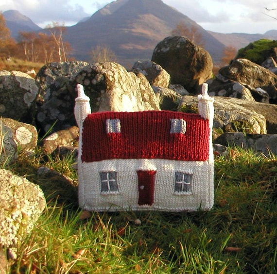 Knitting Pattern Scottish Red Roof Croft House PDF