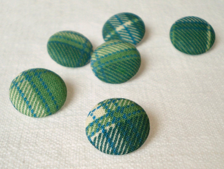 Fabric Buttons - Scottish Tartan - 6 Small Green, Blue and Beige Plaid Fabric Covered Buttons