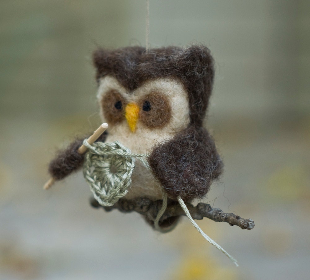 Needle Felted Owl Ornament - Crocheting