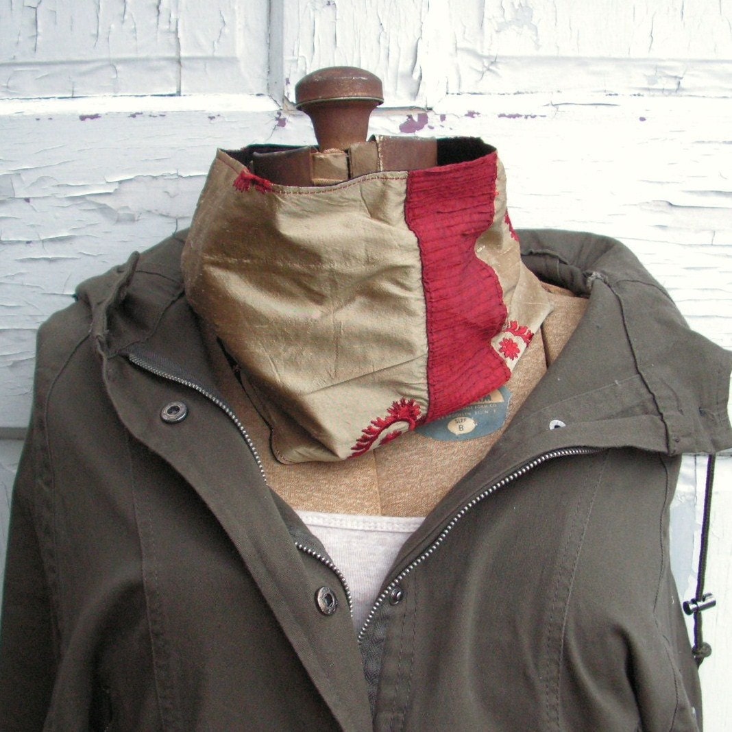 Reversible - Infinity Scarf - Black Silk to Gold Silk - Cowl Neckwarmer