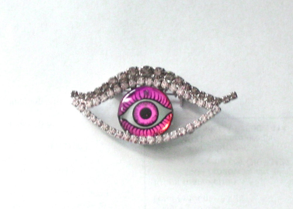 Rhinestone Eye Brooch - Hot Pink -  Jewelry Brooch