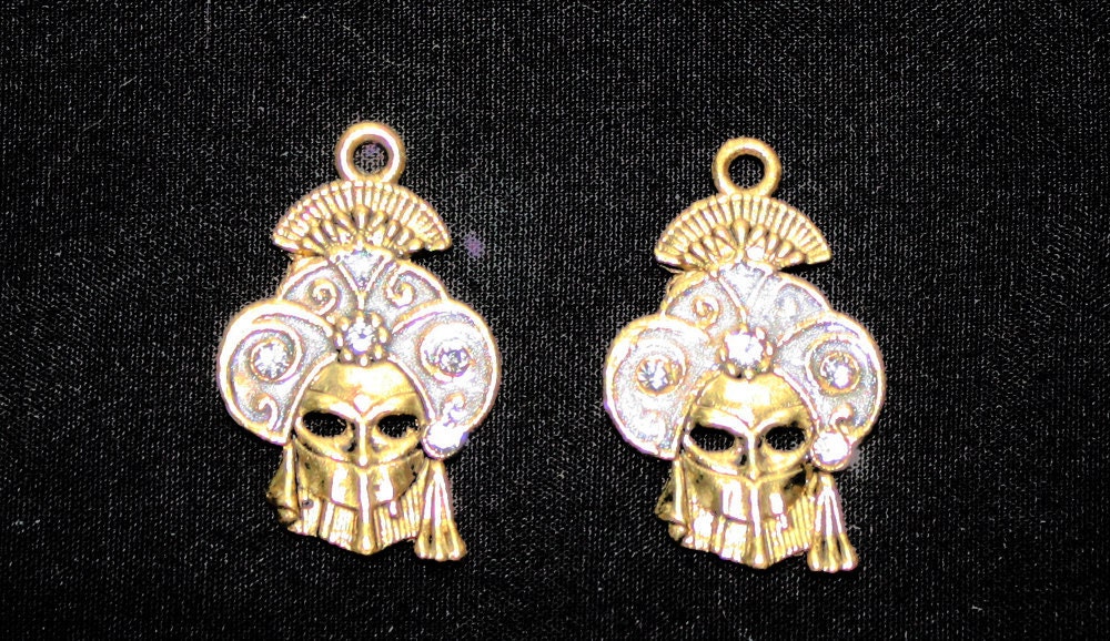 Masked Lady Charm - Gold - White Enamel