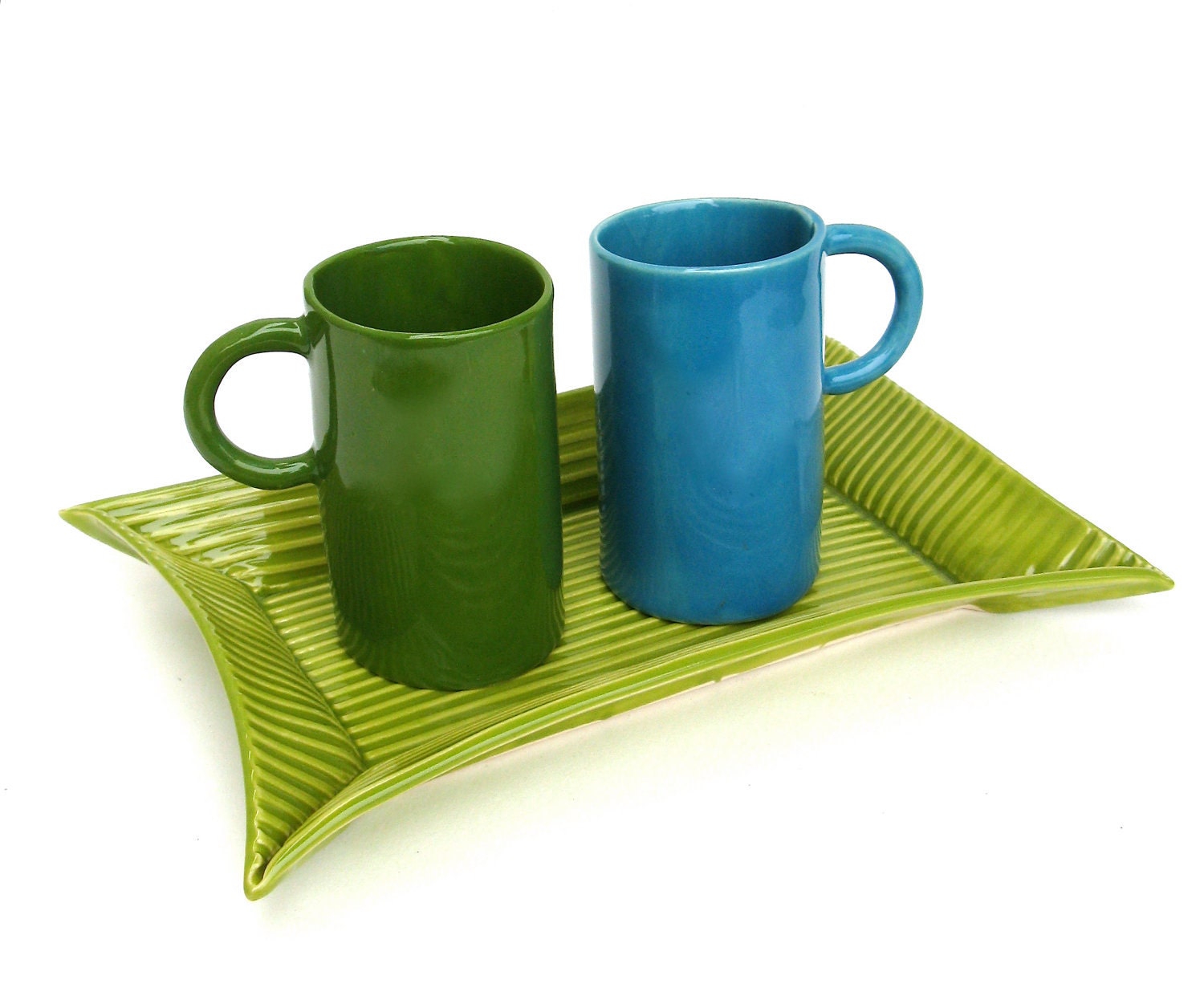 tea for two   .....  hand built festive cups on tray