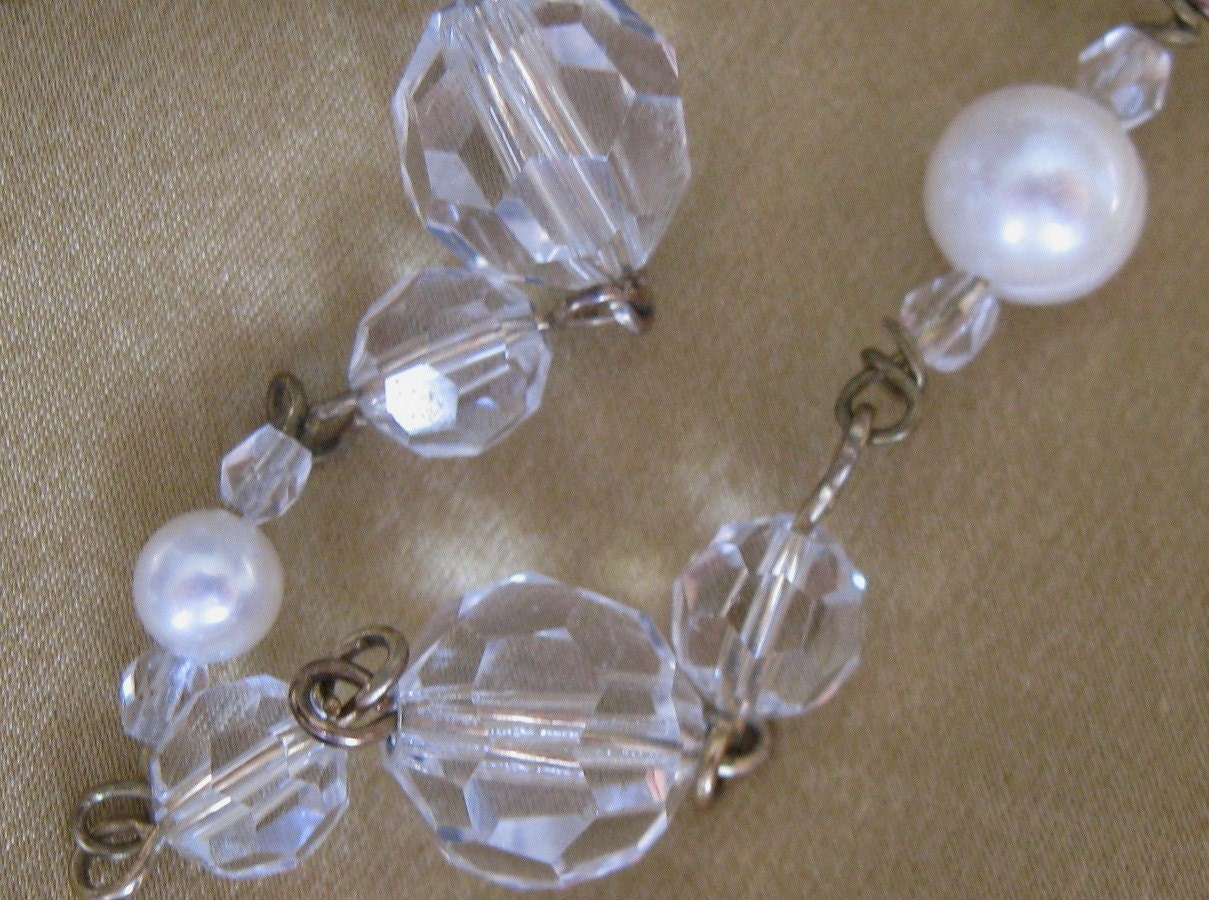 SALE Handmade Cultured Pearl and Crystal Necklace, Vintage Crystals, Pearl Jewelry, Crystal Jewelry, Wedding Jewelry,Vintage Jewelry, 9136