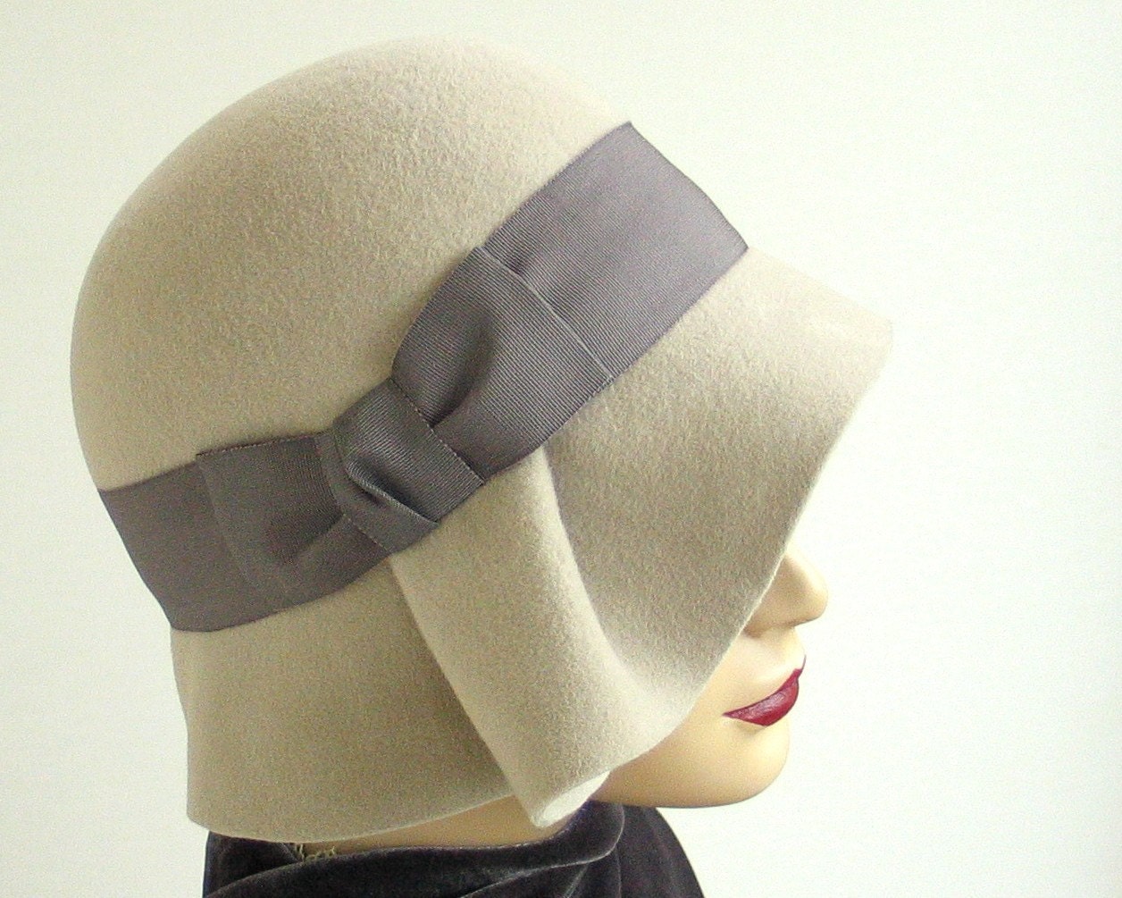 Gray wool velour cloche hat with pleated brim