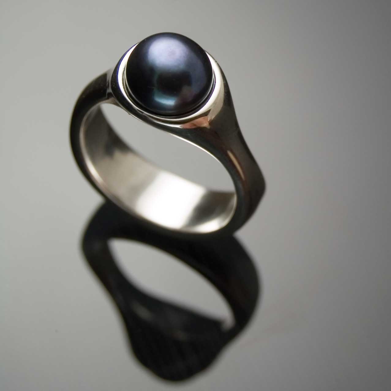 Peacock Pearl Sterling Silver Ring