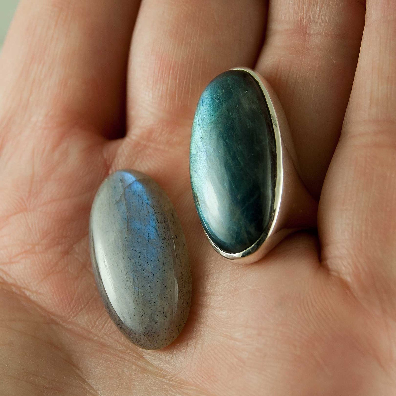Gray Blue Labradorite Sterling Silver Ergo Ring  - Oval Gemstone Ring