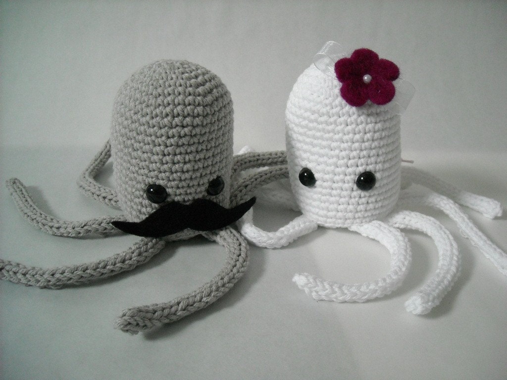 Bride and Groom Octopus Pair