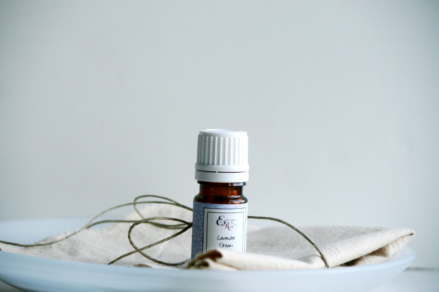 Reusable Dryer Sheets with Essential Oil Blend