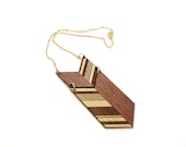 COLO - Laser cut, walnut necklace, gold