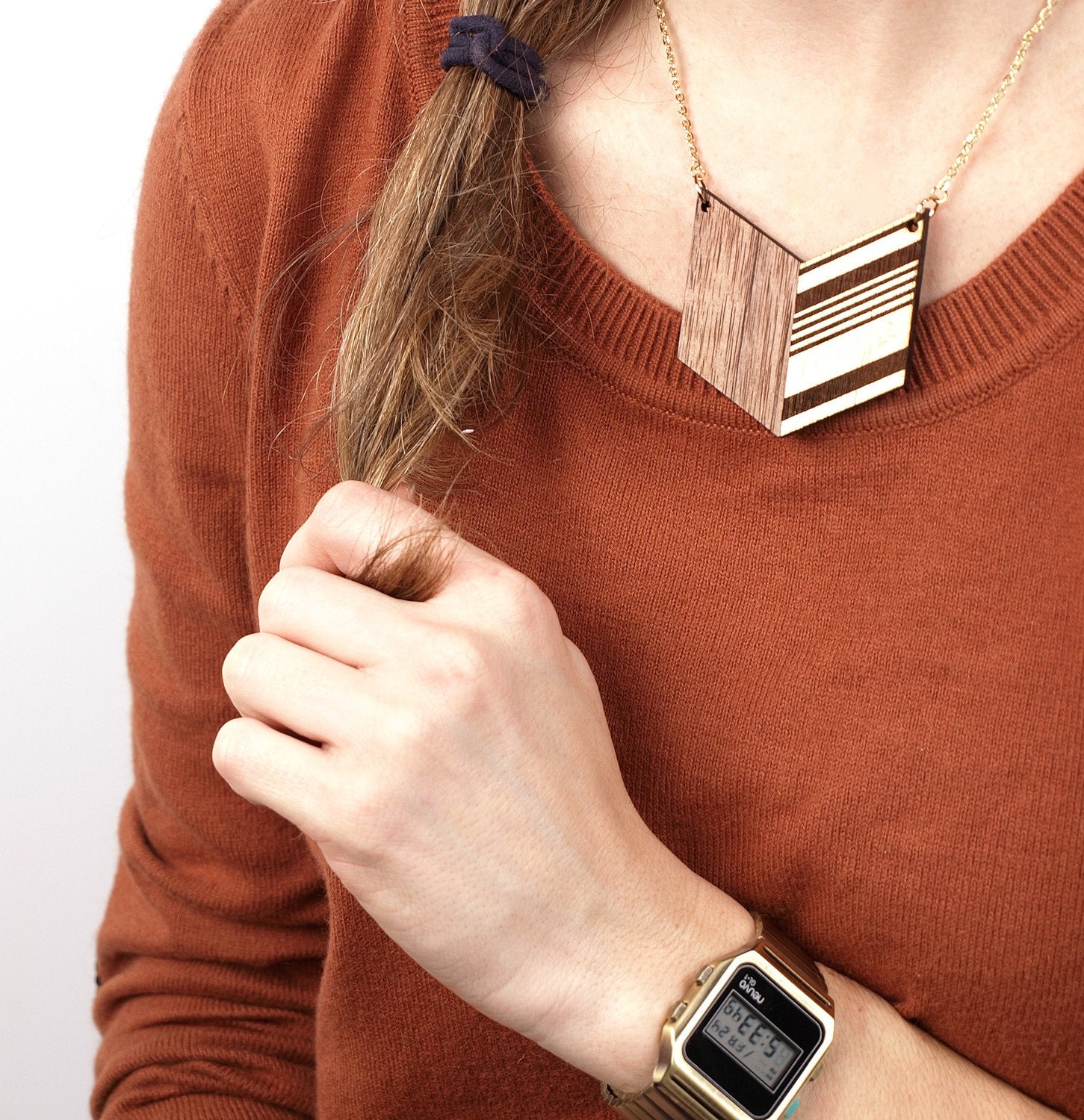 ARIZ - Laser cut walnut necklace, gold