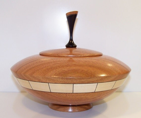 Palo Chino Wooden Bowl with Lid 569 by woodbeginnings on Etsy