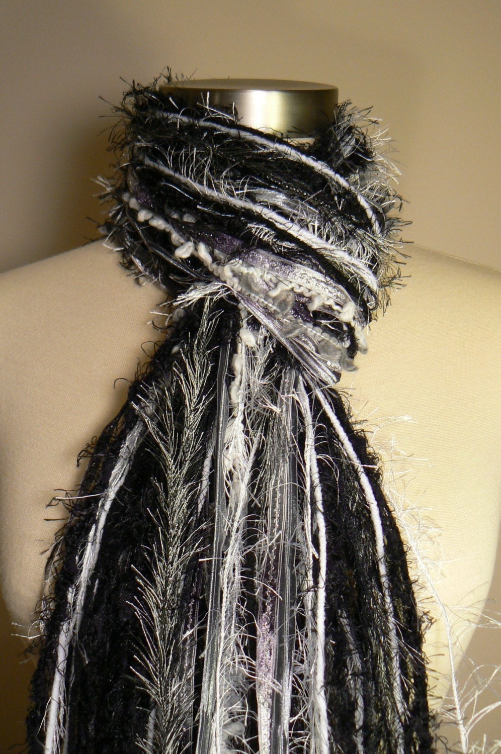 Oakland Raiders - Football Scarfs NFL Scarves - Silver, Black and White