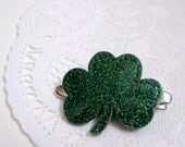 Vinyl Shamrock Barrette, Alligator Hair Clip, emerald green sparkle