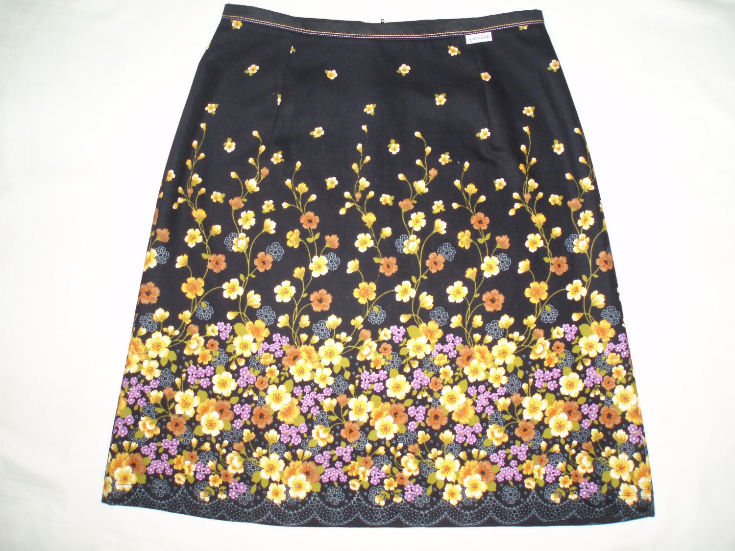 violets and buttercups...vintage fabric Aline skirt