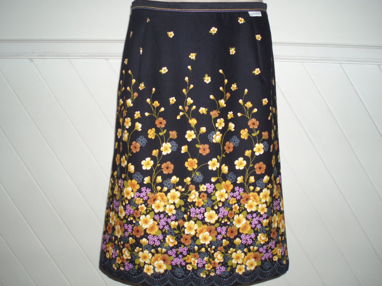 violets and buttercups...vintage fabric Aline skirt
