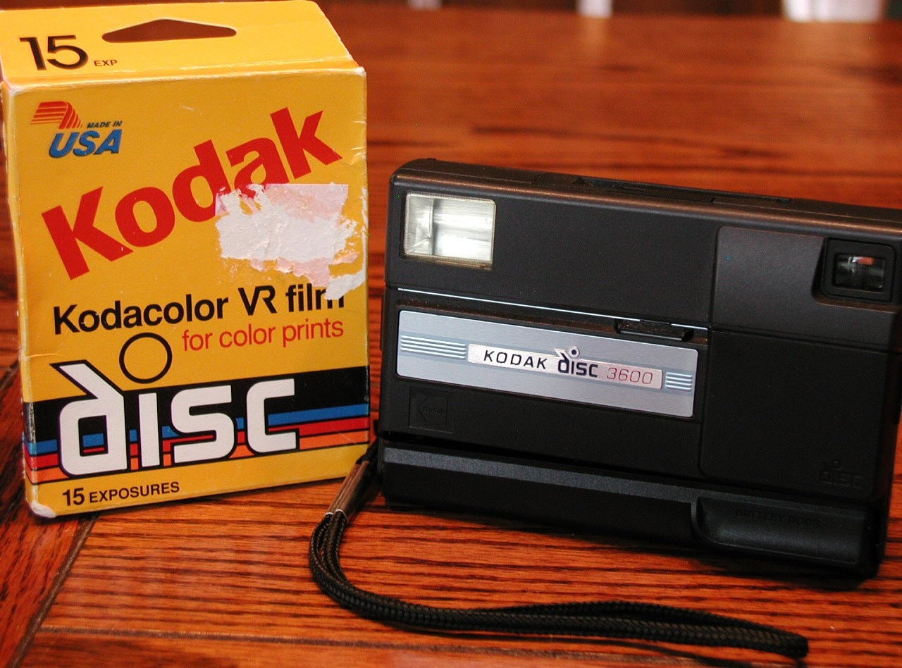 Items similar to SALE Kodak Disc 3600 Camera & Kodak Kodacolor VR