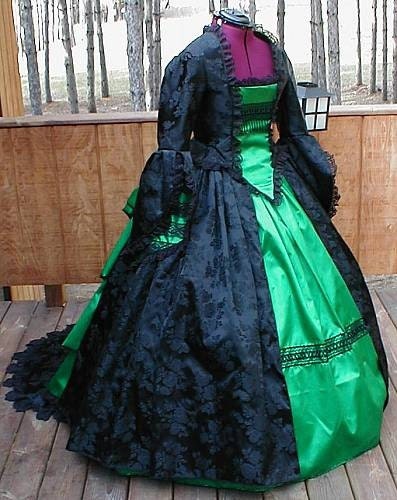 Gothic Victorian Bustle Gown/Dress Steampunk Costume Neo Victorian Halloween Goth