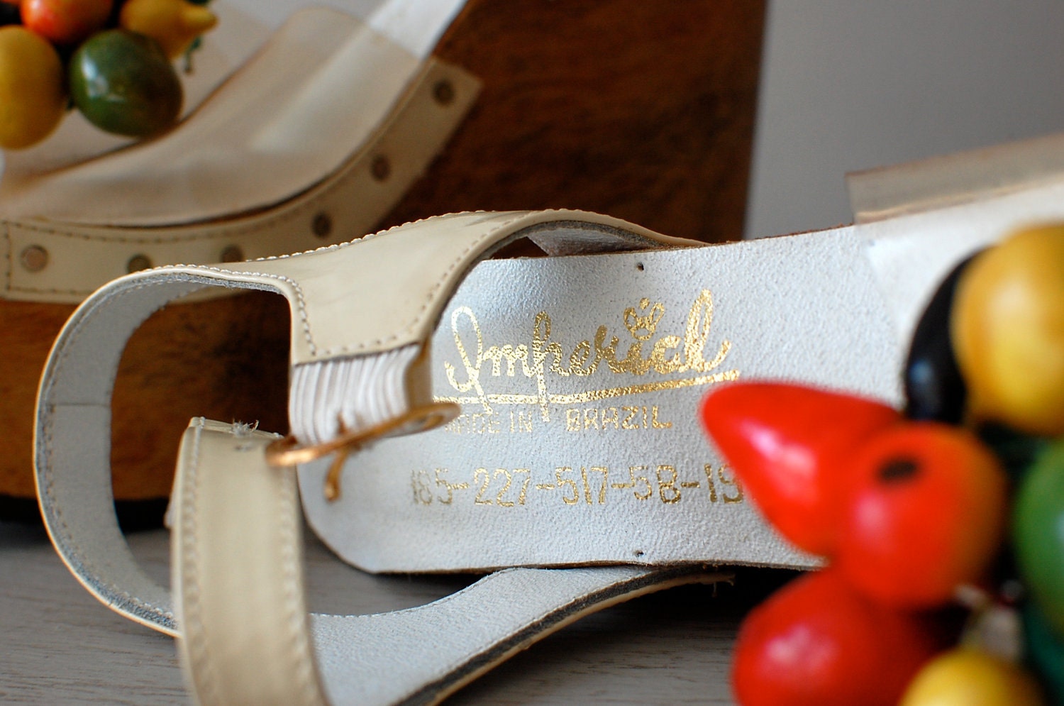 platform shoes / 1970s wood platforms / Carmen Miranda platforms