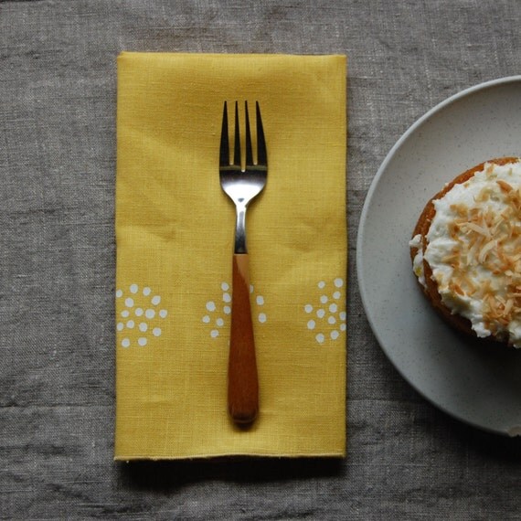 colander napkin pair - buttercup/cream