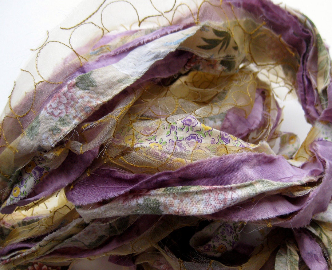 Fabric ribbon yarn, Golden Mulberry