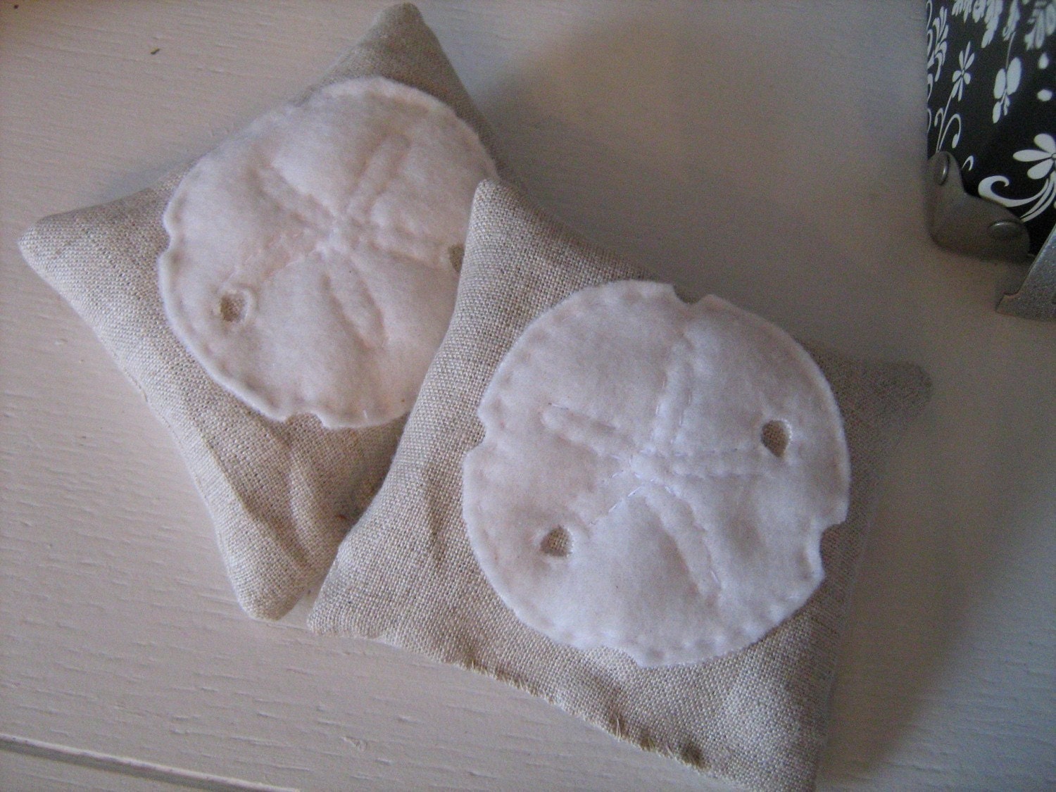 Sandollar Lavender Satchet Pair