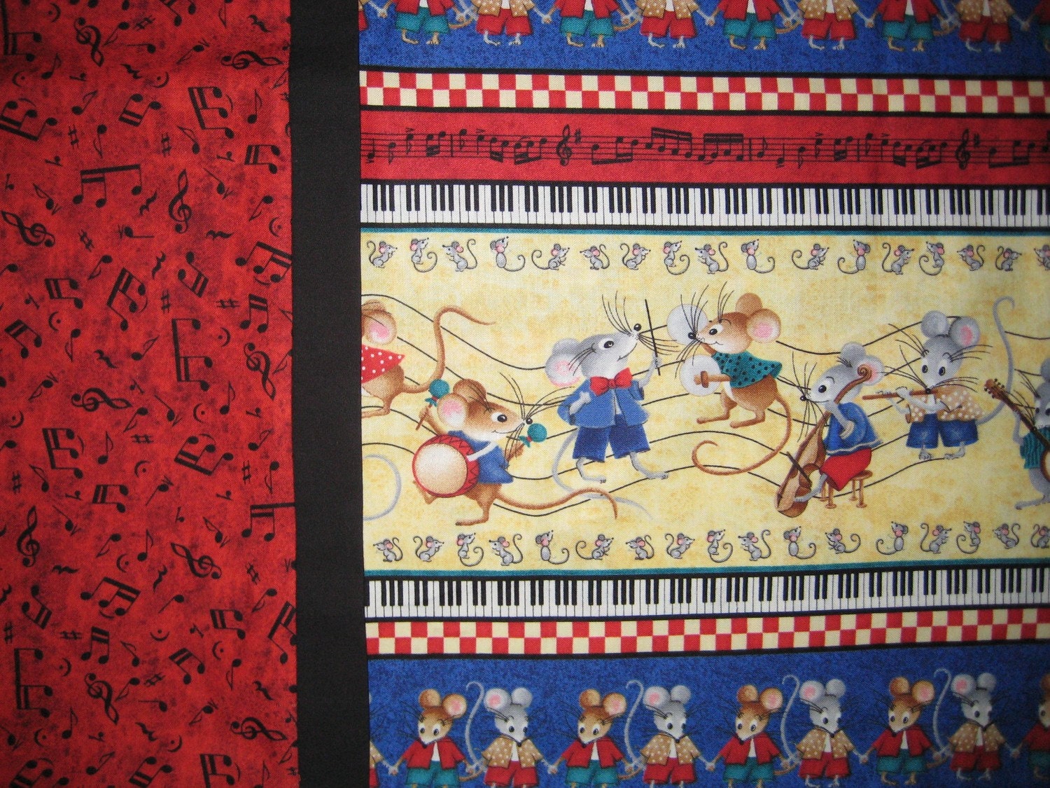 Musical Mice Pillowcase. 