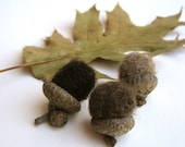 wool acorns set of 12 rustic brown / natural eco friendly autumn fall woodland decor