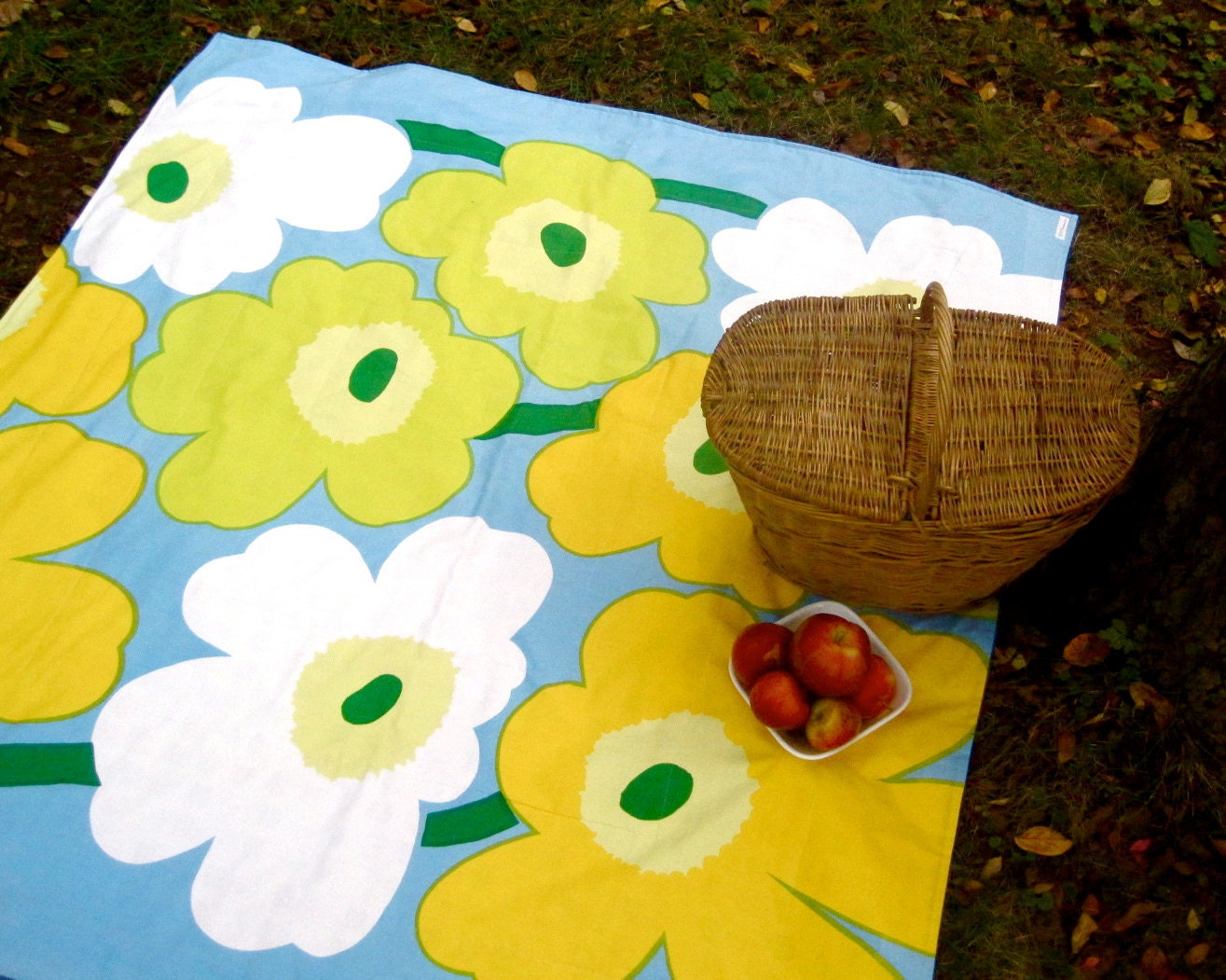 Marimekko Picnic Blanket - Beach Blanket - Giant Mod Flowers - Gold White Blue and Lemon Pastels - Wedding gift