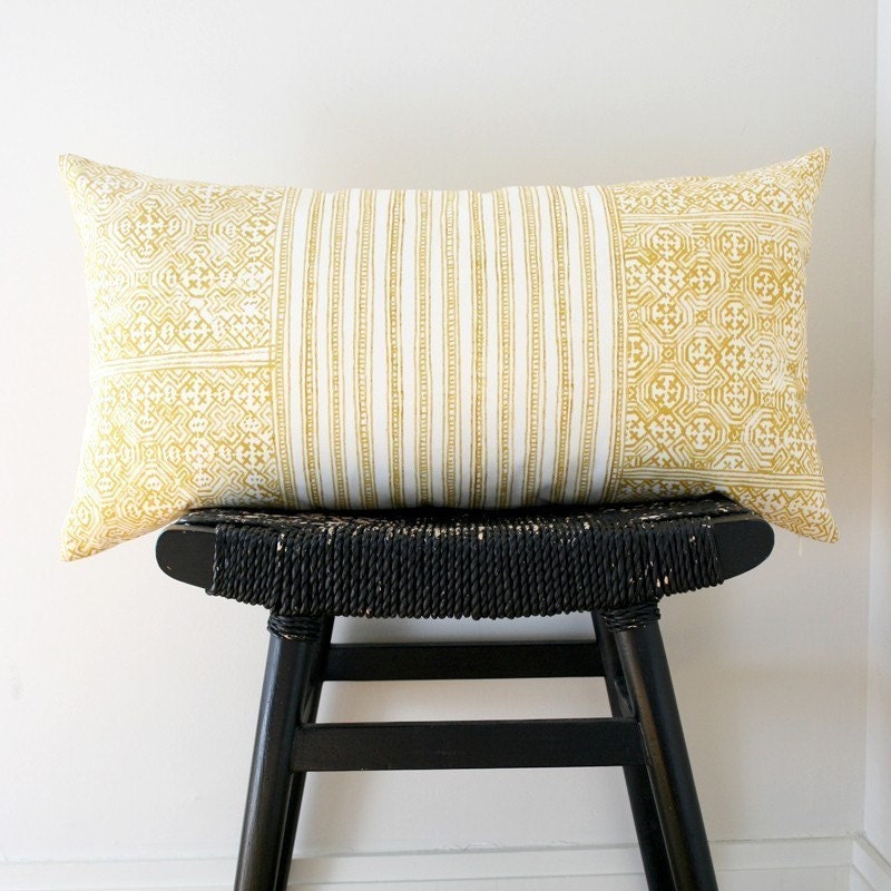 AZTEC Cotton Cushion Cover 63 x 34 cm