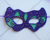 Mardi Gras Lace Mask
