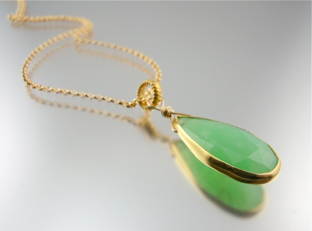 Apple Green Chrysoprase Teardrop Necklace