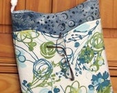 Small handmade purse. Scribbles and swirls print cotton shoulder purse. Blue, green, white and batik. Pockets.