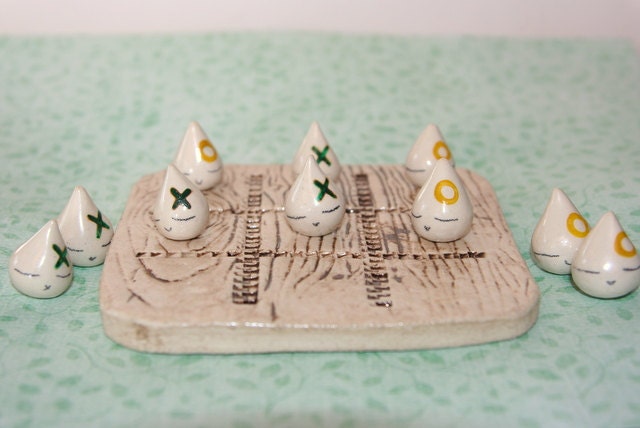 Tiny Ghosties Loves Tic Tac Toe Game Set