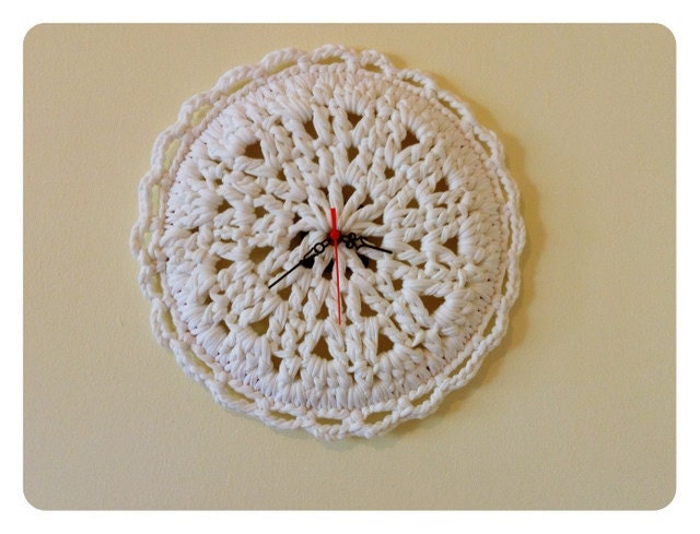 Lacy white Clock Cotton Crochet
