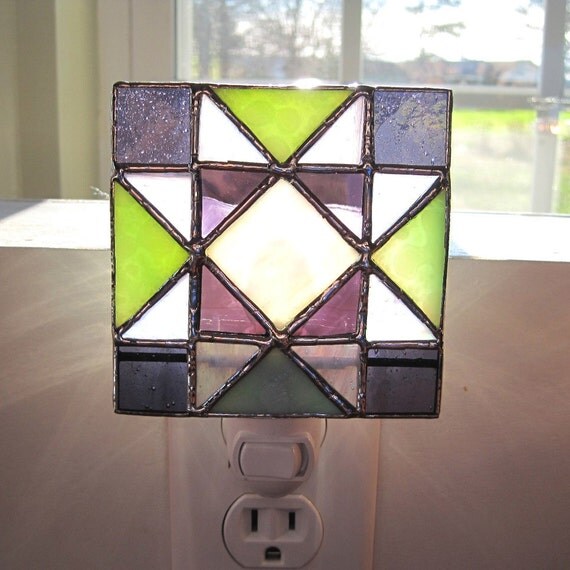 Wild Violets Geometric Stained Glass Night Light by hobbymakers