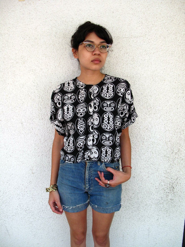 Vintage 80s Ethnic Rayon cropped blouse