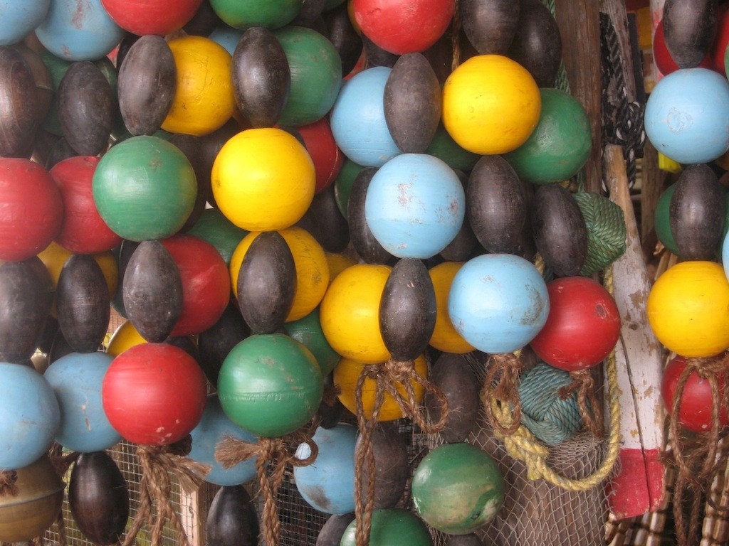Bead Buoys 8x10