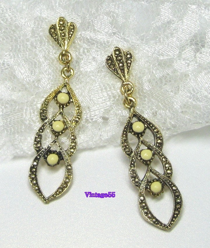 Vintage Earrings Victorian Revival Drop pierced post