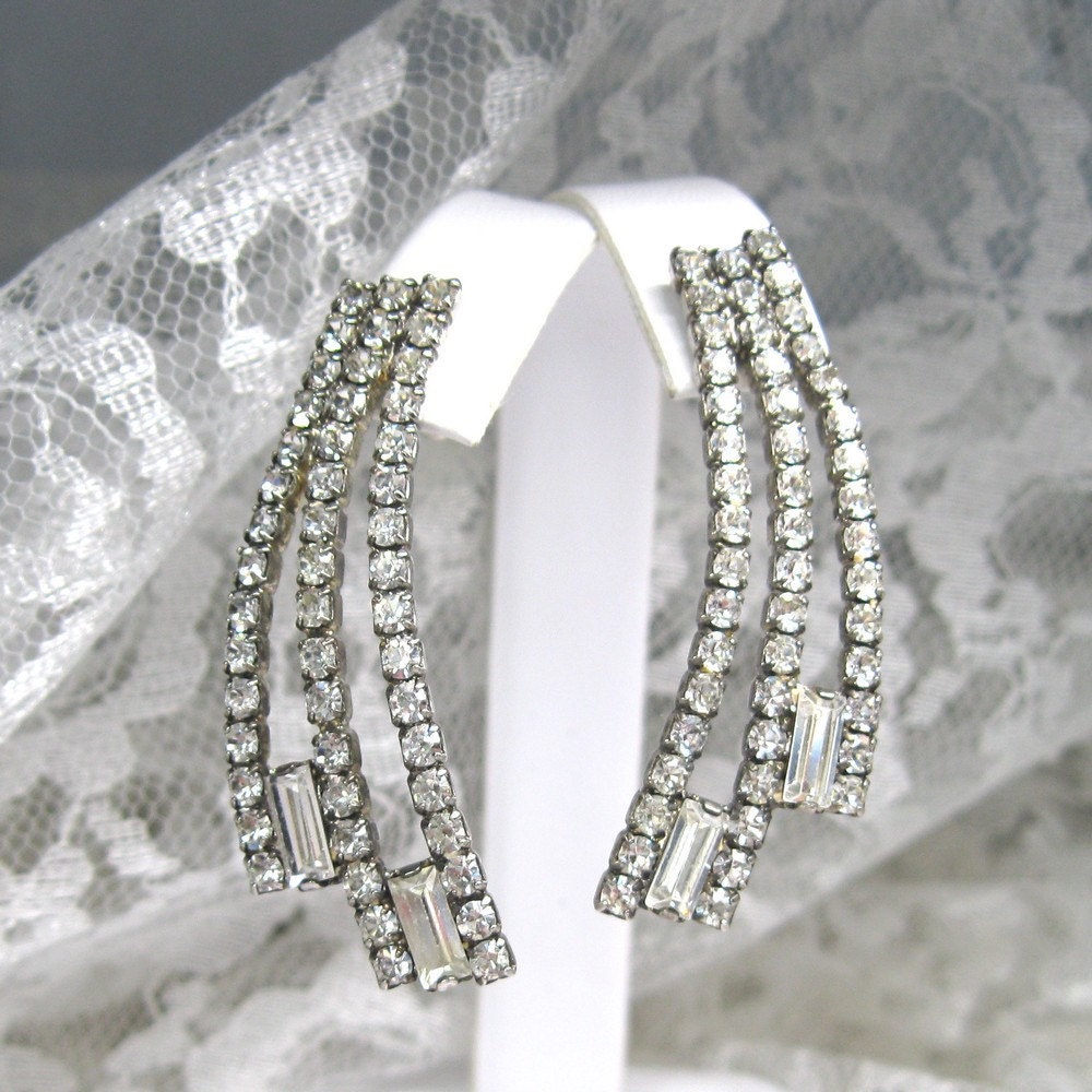 Vintage Earrings Rhinestone Art Deco pierced post
