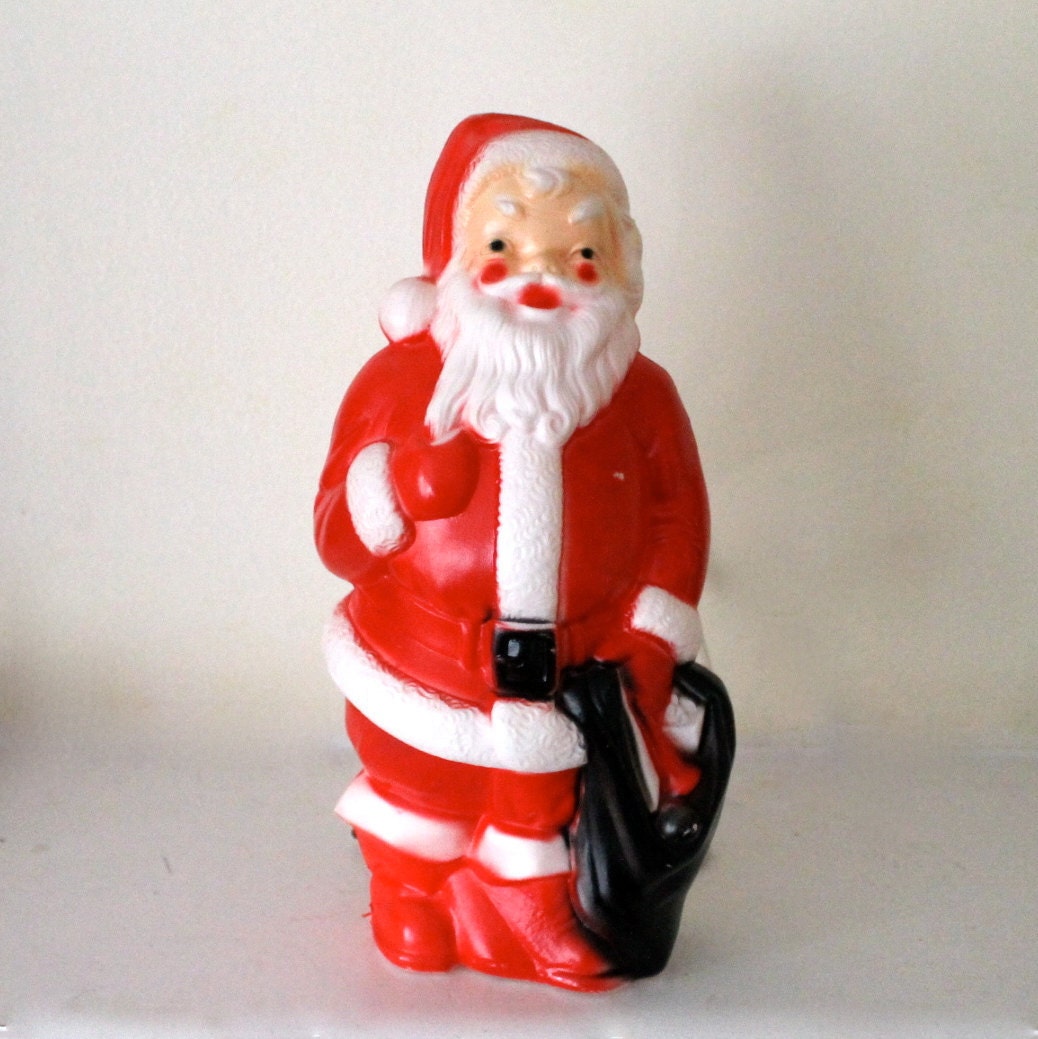 Vintage Plastic Santa 17