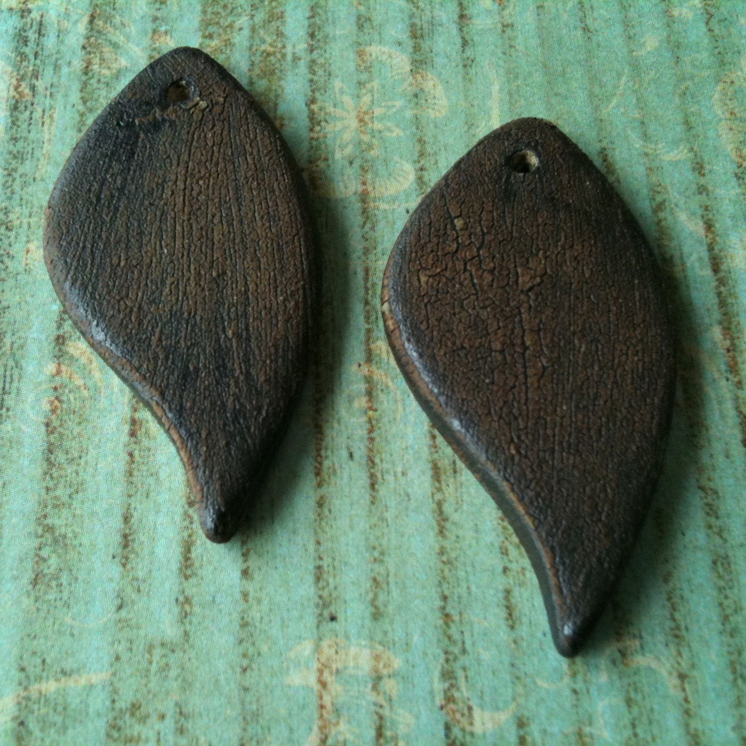 Leaf Shape Ceramic Pendants Rustic Brown Lichen Glaze on Porcelain Clay