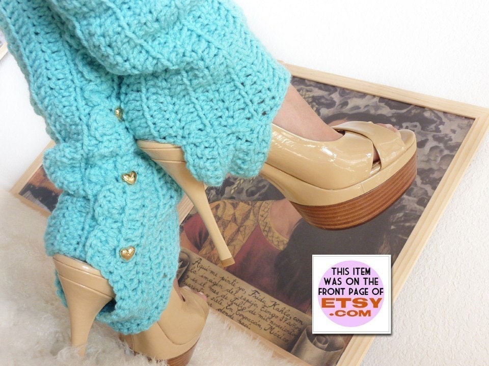 Crochet Leg Warmers with Stirrups by Mademoiselle Mermaid