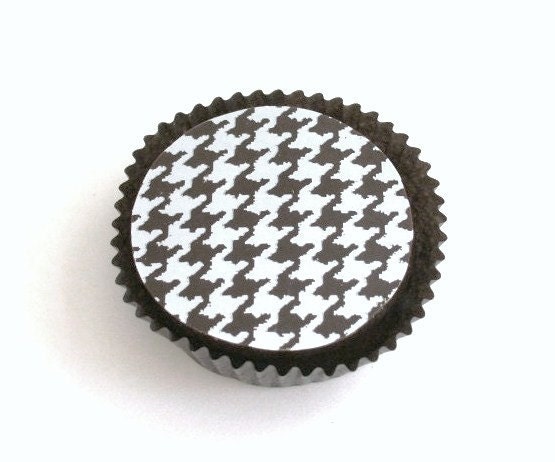 Designer Dark Chocolate Covered Oreos -Houndstooth Wedding Party Favor Alabama