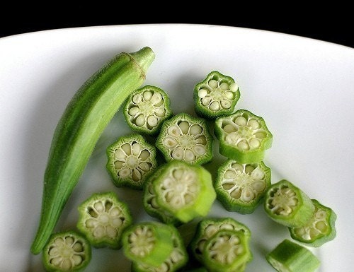 Heirloom Dwarf Green Pod Okra Seeds