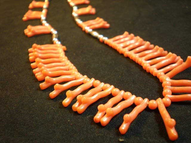 Vintage Coral Branch Plastic LONG NECKLACE Genuine Silver Plate NOS